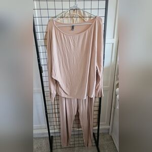 Beige Long Sleeve Top and Pants Set Size Large
